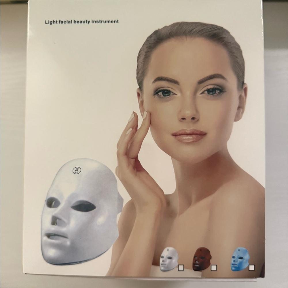 Light Facial Beauty Instrument - White